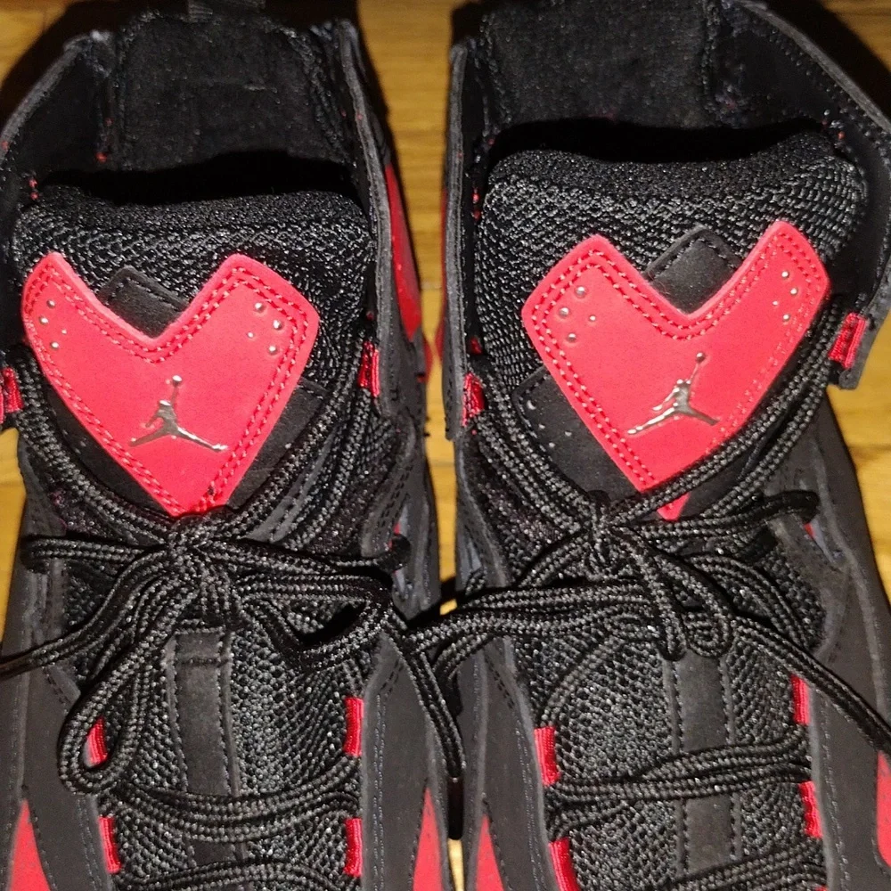 Jordan True Flight Black And Red Sneakers - Picture 8 of 8